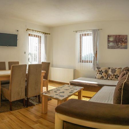 Apartment Petrovic Kopaonik Eksteriør bilde