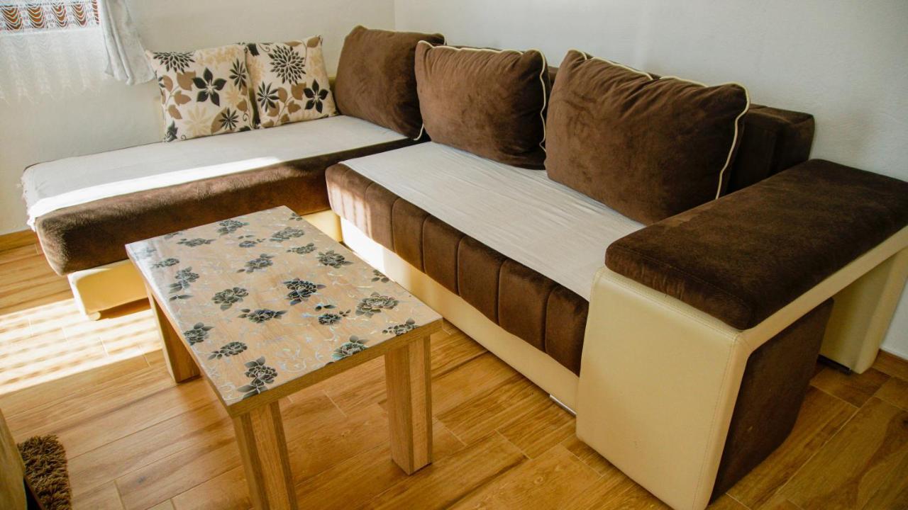 Apartment Petrovic Kopaonik Eksteriør bilde