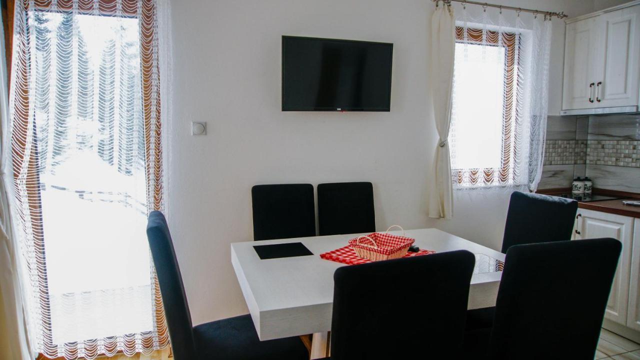 Apartment Petrovic Kopaonik Eksteriør bilde